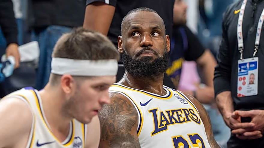 Lakers, LeBron James Have Not Had Contract Extension Talks Making Trade Seem Likely, Says Insider