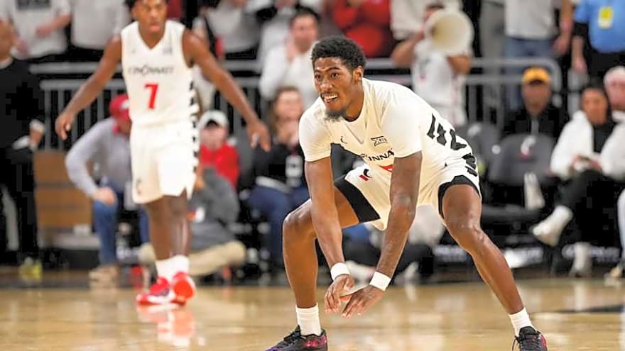 Cincinnati Bearcats Basketball Highlights From 79-70 Win Over No. 2 Iowa State