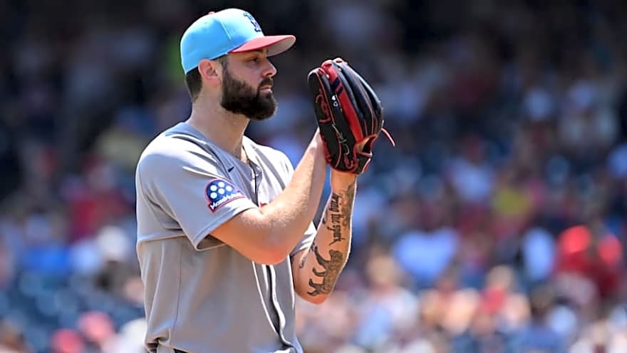 Lucas Giolito Floated For 'Surprise' Team After Red Sox Stint