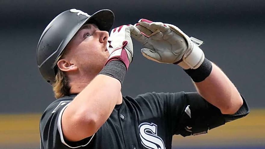 Chase Meidroth Leads Off White Sox Opening Day With a Home Run – Ignore the Rest