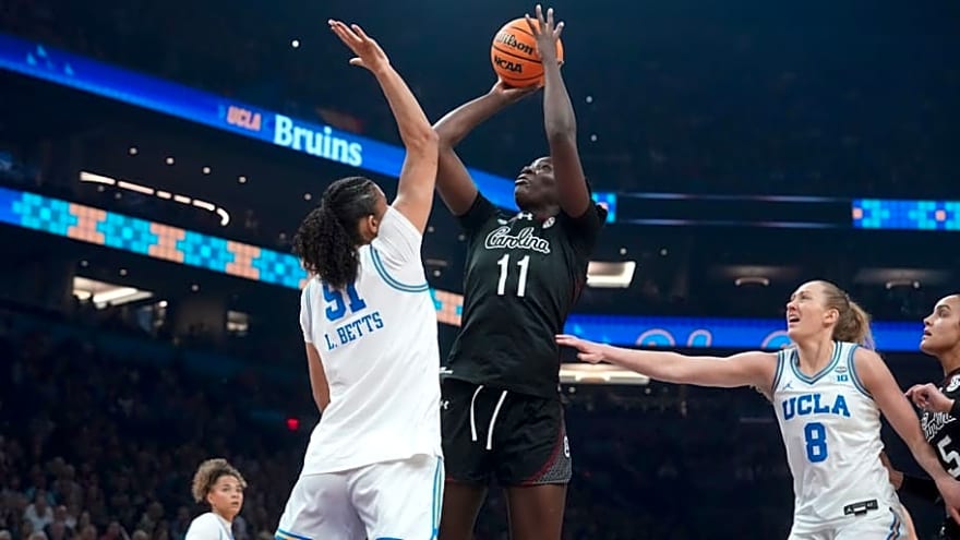 Social Media Reacts To The National Championship