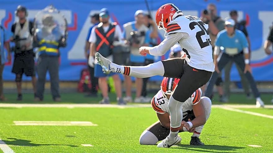 Why Not Another? Browns Kicker Andre Szmyt Comes Up Clutch in Win Over Titans