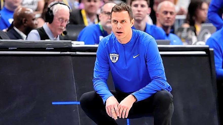 Mavericks Reportedly Giving Duke's Jon Scheyer Every Chance to be Next Coach