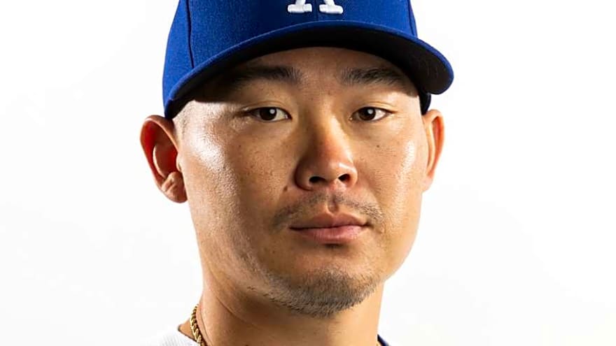 Keston Hiura Among First Round of Dodgers Spring Training Roster Cuts