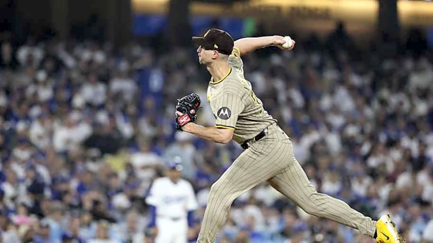 Padres Reliever Shut Down With Elbow Discomfort in Concerning Update