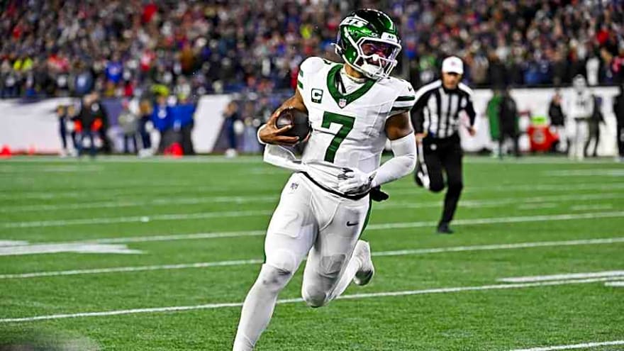 Two QBs For Jets After Failed Justin Fields Experiment