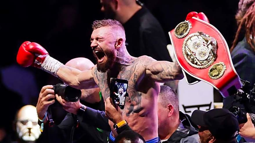 Lewis Crocker Scores Two Knockdowns To Defeat Paddy Donovan And Win World Title