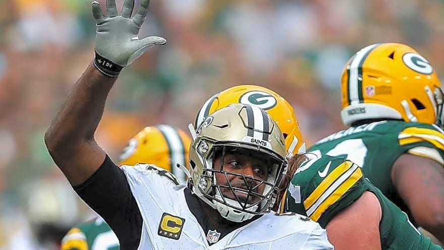 NFL Insider Links Future Hall of Famer to Packers