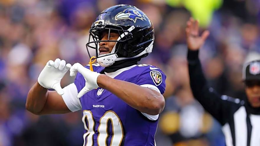 Ranking the Patriots Most Realistic Free Agent Options