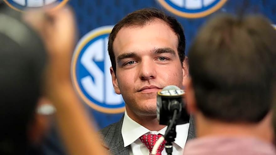 Georgia Bulldogs Reveal List of Players Attending 2026 SEC Media Days