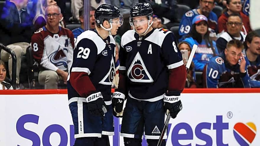 Avalanche Honor Past With New Alternate Uniform