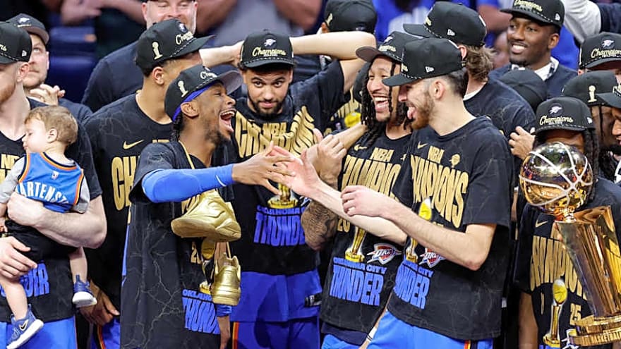 Miami Heat’s Dwyane Wade Throws Some Shade On Shai Gilgeous-Alexander Train