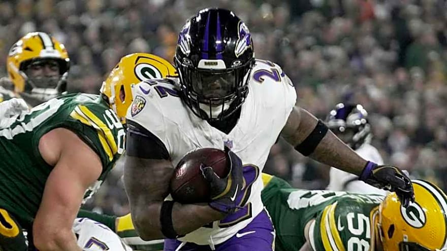 Packers Snaps, Stud and Duds After Getting Run Over By Ravens