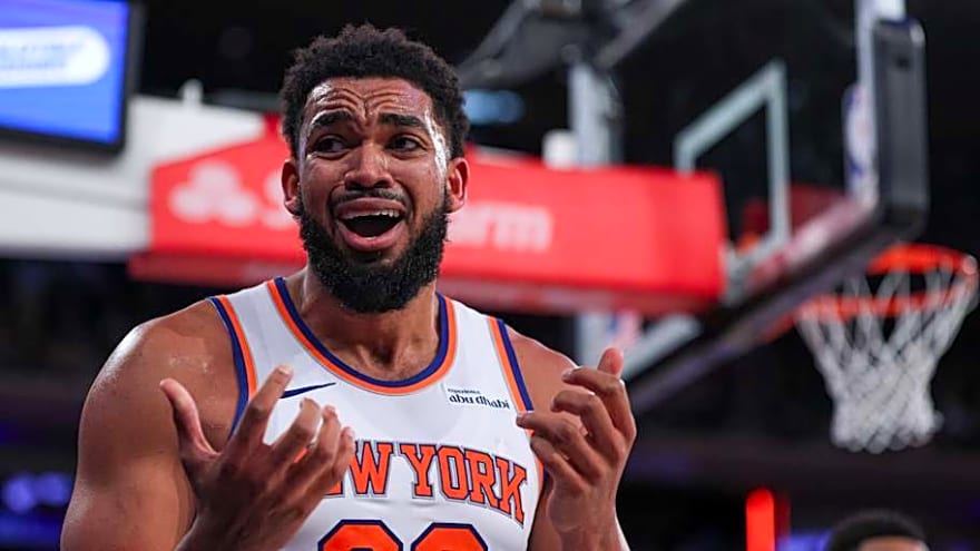 Knicks' Karl-Anthony Towns Gets Into Heated Exchange Against Suns