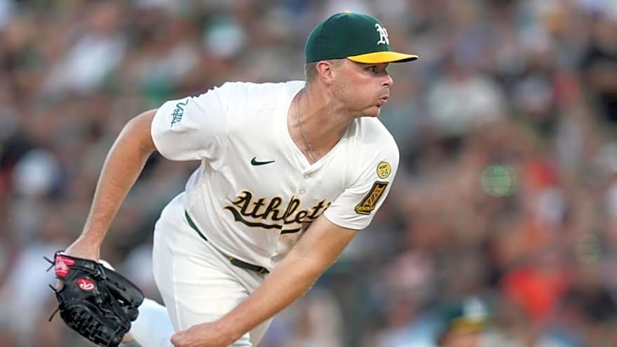 Chicago White Sox Add Key Lefty From A's Bullpen