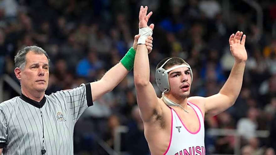 Penn State&#39;s PJ Duke Wins Another USA Wrestling Award