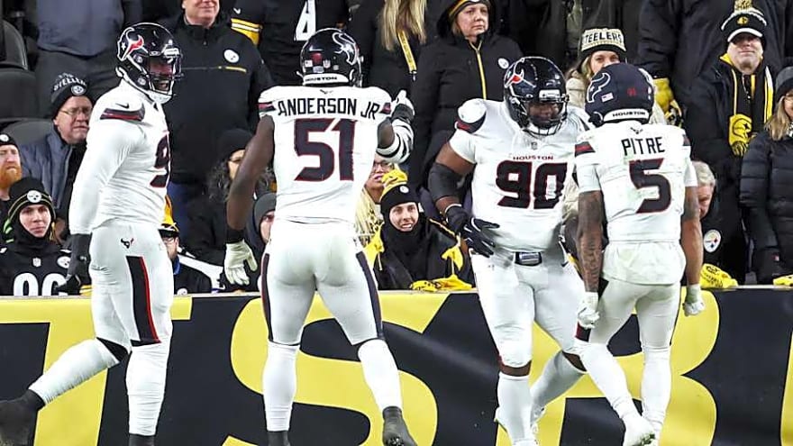 A Veteran Free Agent DT Who Could Help Stabilize the 49ers Front