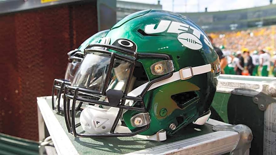 Ex-Jets Starter Retiring, Ending 5-Year NFL Career