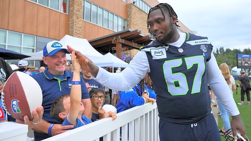 Week 1 Passing Block Metrics Paint a Clear Picture for the Seahawks
