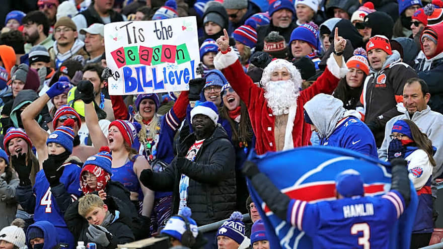 NFL expert shows belief in Bills among crowded AFC playoff picture