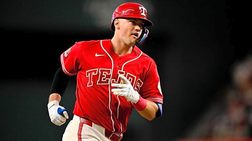 Making The Case for the Texas Rangers Being Aggressive This Offseason