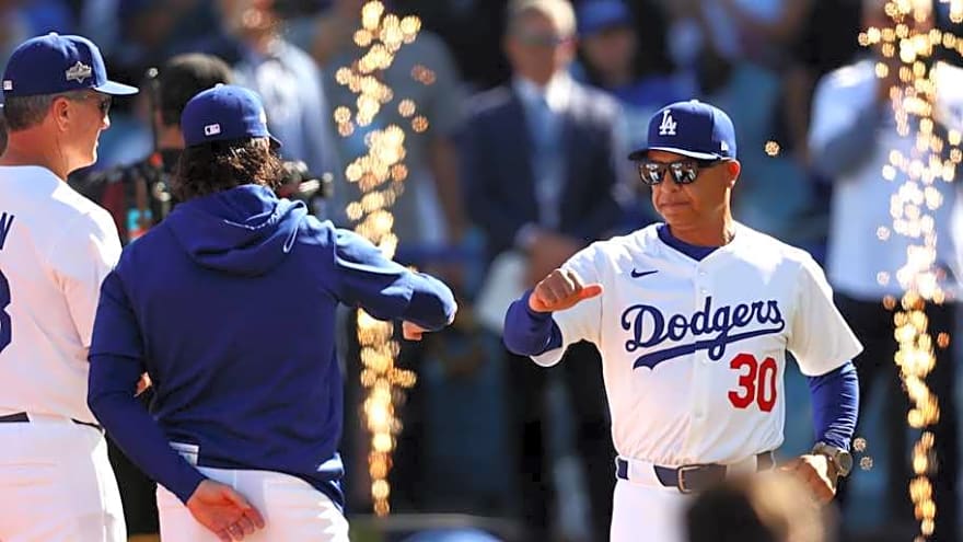 Why Dave Roberts Didn't Give No. 30 Dodgers Jersey to Kyle Tucker