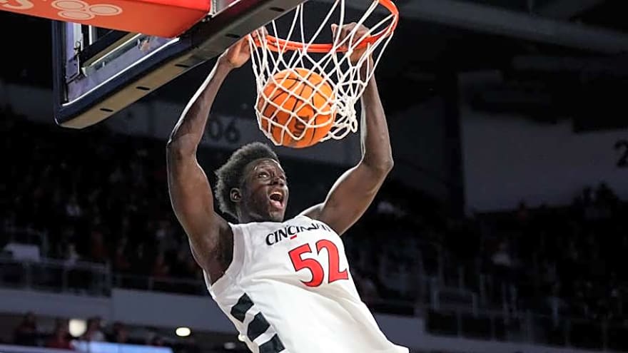 Wes Miller And More Discuss 94-67 Cincinnati Bearcats Basketball Win Over NJIT