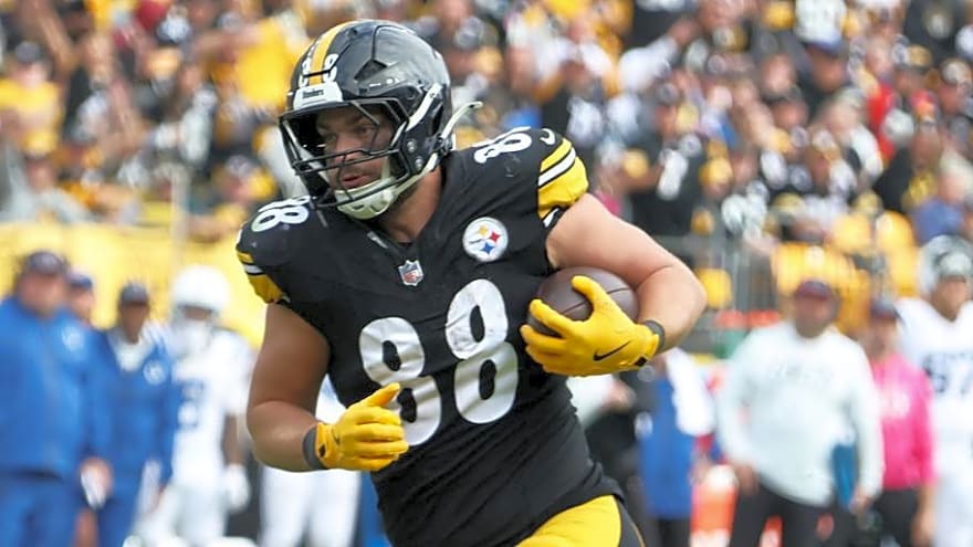 Steelers Get Good News on Pat Freiermuth for Bucs Game