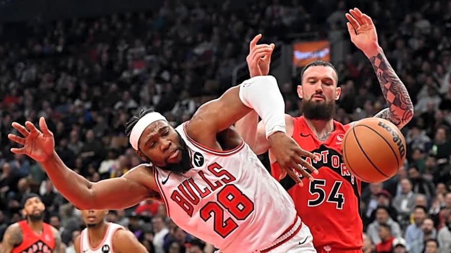 Local & National Media Give Scathing Reviews of Chicago Bulls' Trade Deadline