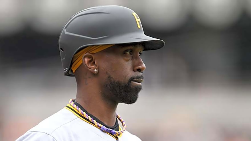 Pirates Legend Likely Leaving in Offseason