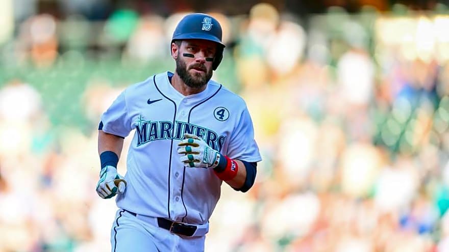 Patrick Wisdom Lands at Center of Wild Bench-Clearing Brawl for Mariners Triple-A Affiliate
