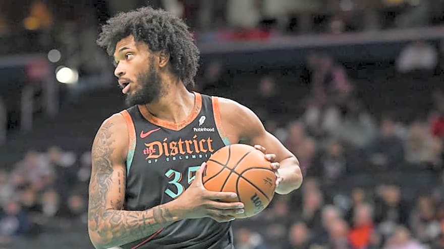 Wizards Reunite with Marvin Bagley III