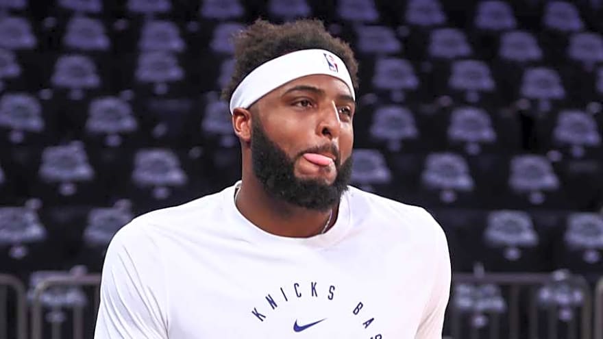 Knicks Leave Door Open for Mitchell Robinson Return