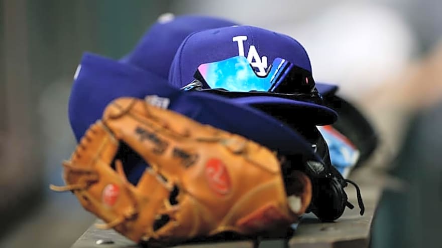 Former Dodgers Outfielder Dies