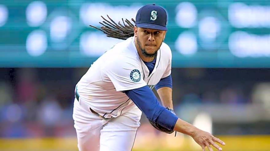 Luis Castillo &#39;Rock&#39;-Solid in Seattle Mariners 1-0 Win Over Pittsburgh Pirates