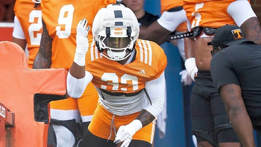 What Tennessee DE Jordan Norman Had to Say Before Tennessee vs Kennesaw State