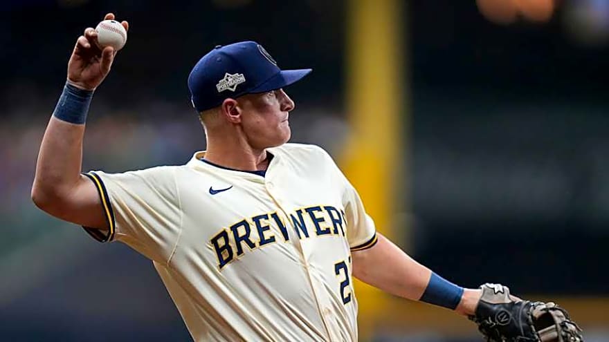 Brewers' Andrew Vaughn Has Painful Admission on Sudden Injury Exit