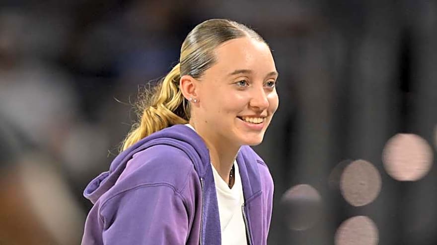 Dallas Wings' Paige Bueckers Making Case for Unrivaled League's MVP