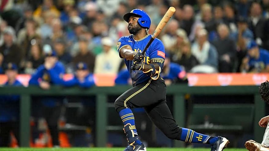 Diamondbacks Roster Move Complicates Mariners’ Randy Arozarena Free Agency Outlook