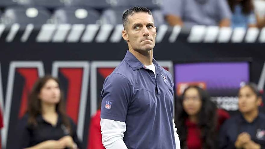 Texans GM Opens Up on Ugly MNF Loss vs. Seahawks