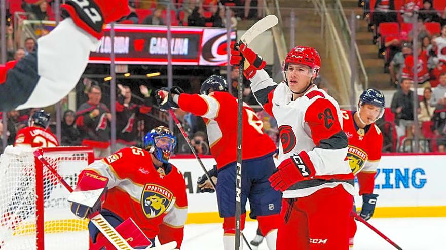 Nadeau shines, Primeau shuts down the Cats to help the Hurricanes earn a shootout win