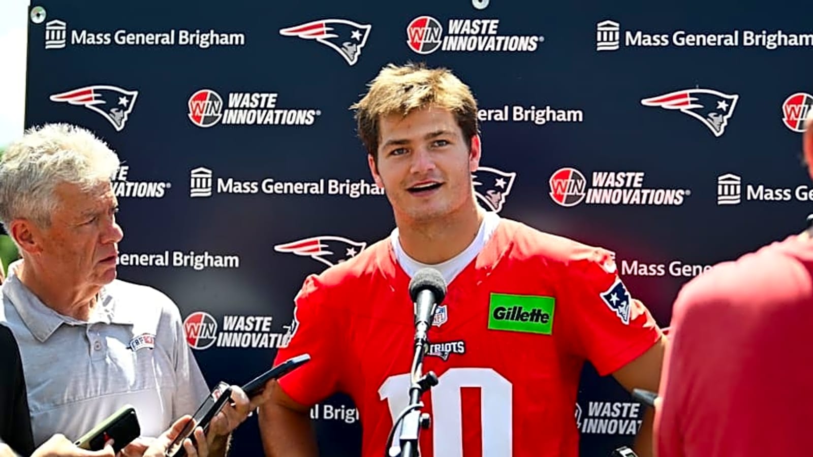 Drake Maye Opens Up on Learning New Patriots Offense