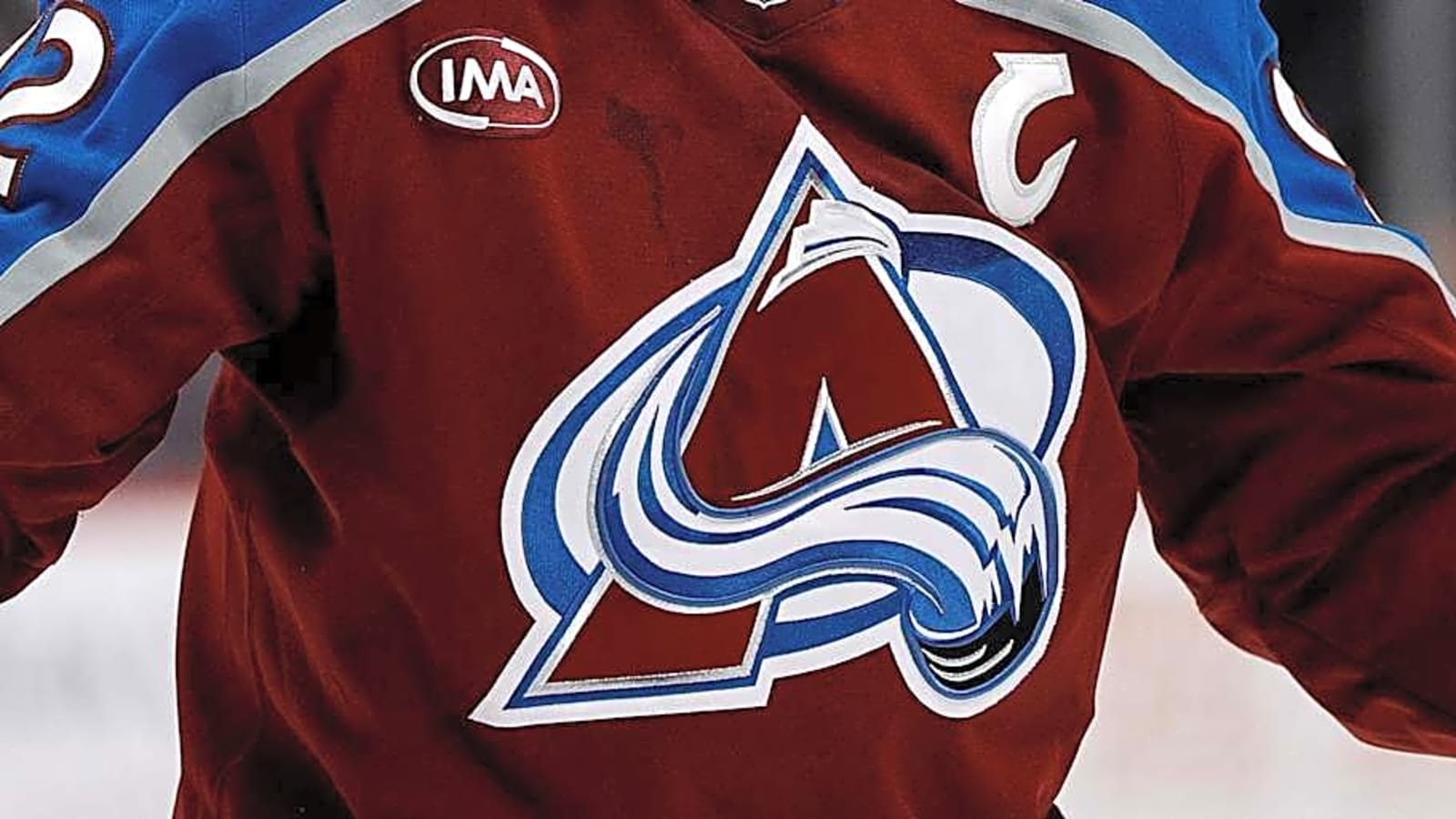 Avalanche Mourn Passing of 1996 Stanley Cup Champion