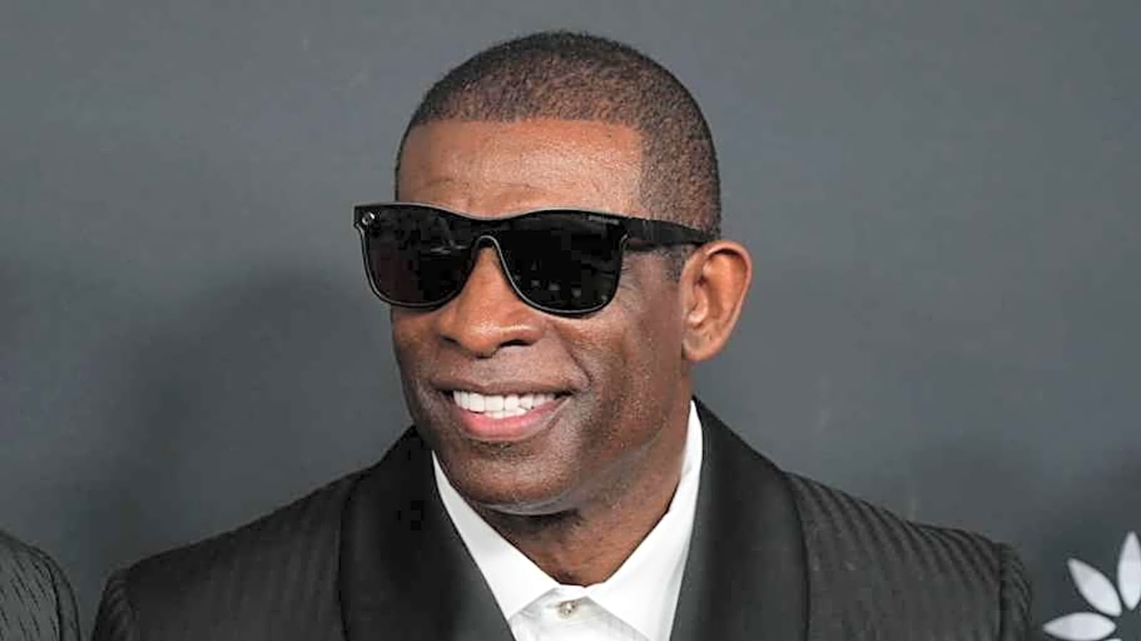 Deion Sanders Viral Video Turning Heads After Resurfacing, Showing Authentic Self