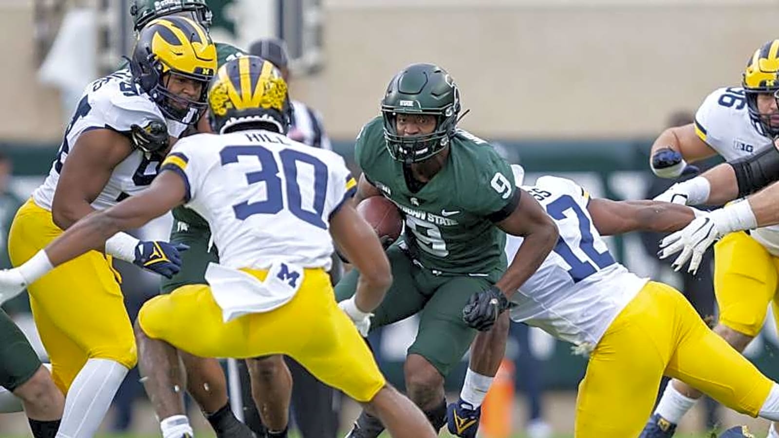 Michigan football lands a pair of predictions for &#39;ballhawk&#39; defender ahead of commitment day