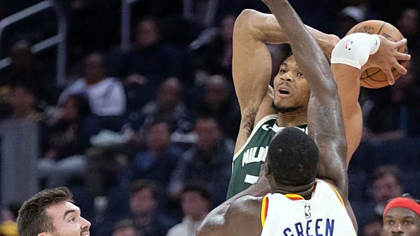 Breaking Down Bucks Potential Trade With Warriors For Giannis Antetokounmpo