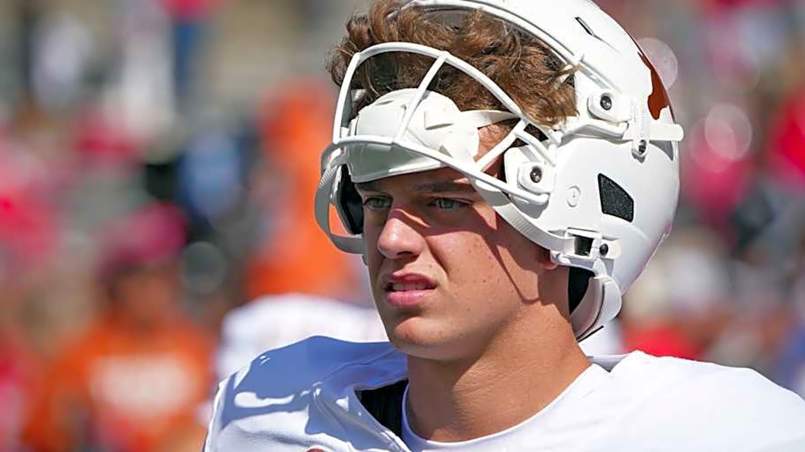 Texas Longhorns QB Arch Manning Struggles in First Half vs. Ohio State