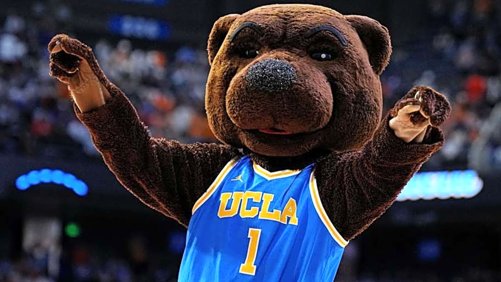 Will UCLA Impress Davion Adkins?