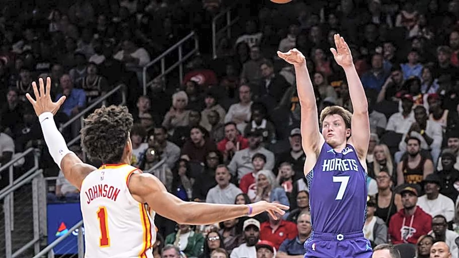 Hornets' Kon Knueppel draws superstar comparison as historic season continues