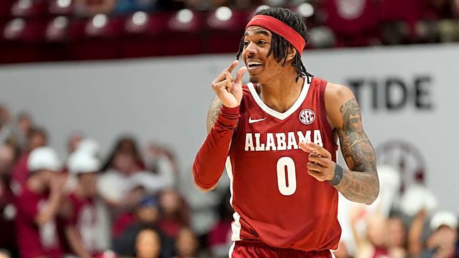 Pair of Alabama Draft Prospects Star in Crimson Tide Win Against UTSA